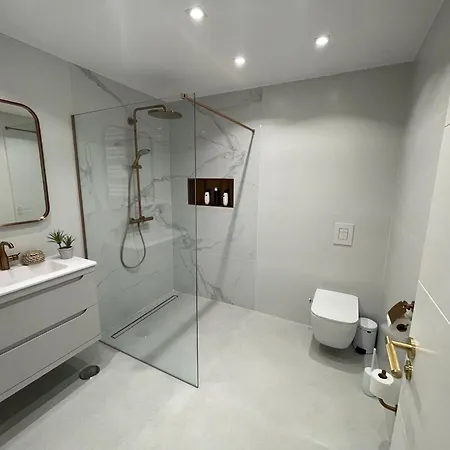 Ultimate Luxury Dream With 7 Bedrooms, Gym, And Infinity Pool Vila Marbella